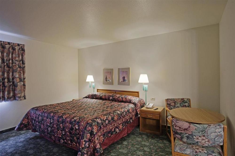 Pacific Best Inn Сисайд Номер фото