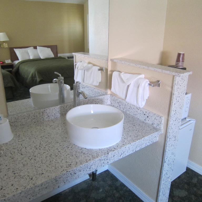 Pacific Best Inn Сисайд Экстерьер фото